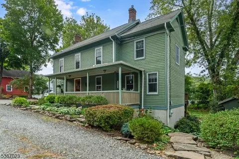 104 Mill St, Califon, NJ 07830