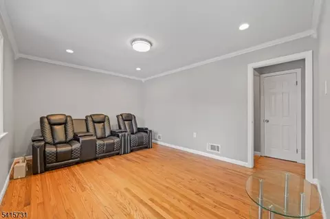 81 Jefferson Ave, Dover, NJ 07801 photo 3