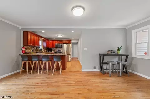 81 Jefferson Ave, Dover, NJ 07801 photo 9