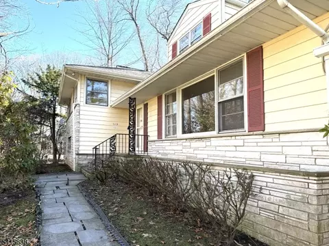 113 Crest Dr, Summit, NJ 07901 photo 3