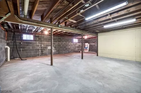 113 Crest Dr, Summit, NJ 07901 photo 32