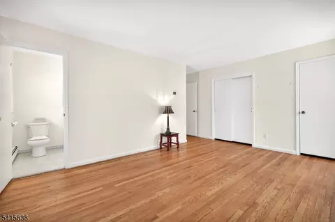 113 Crest Dr, Summit, NJ 07901 photo 24