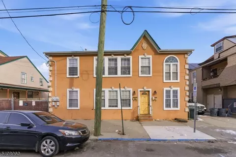 29 22nd Ave, Paterson, NJ 07513