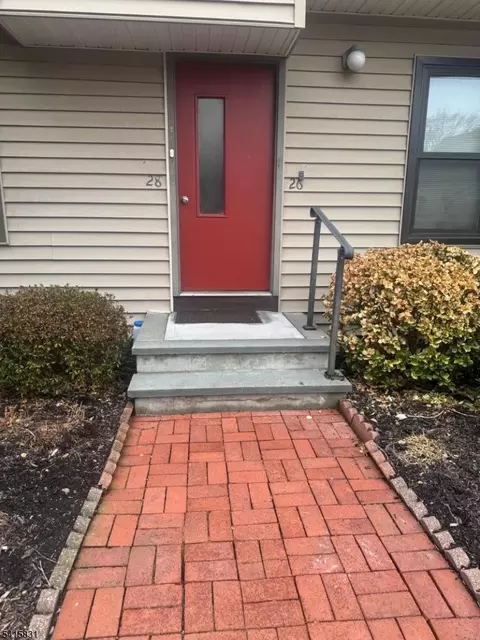 77 Liberty St #26, Little Ferry, NJ 07643