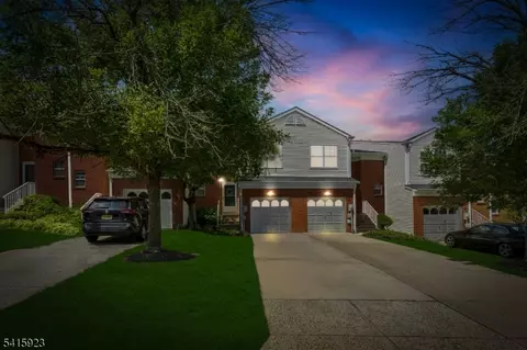 28 Garfield Way, Princeton, NJ 08540