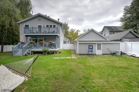481 Terrill Rd, Fanwood, NJ 07023