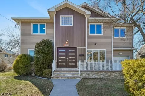 3-54 30th St, Fair Lawn, NJ 07410