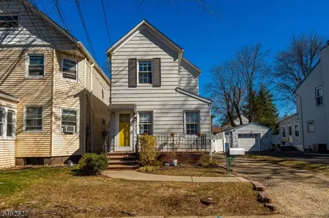 245 N 12th St, Kenilworth, NJ 07033