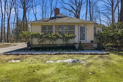 54 Cobb Rd, Mountain Lakes, NJ 07046