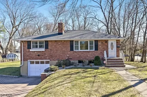67 Newark Pompton Tpke, Riverdale, NJ 07457