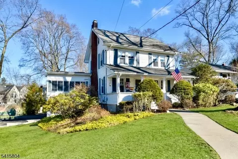 41 Iona Pl, Glen Rock, NJ 07452