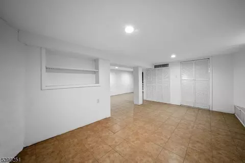30 E 2nd St, Clifton, NJ 07011 photo 28