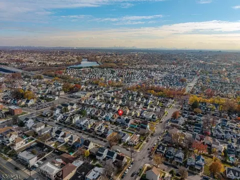 30 E 2nd St, Clifton, NJ 07011 photo 36