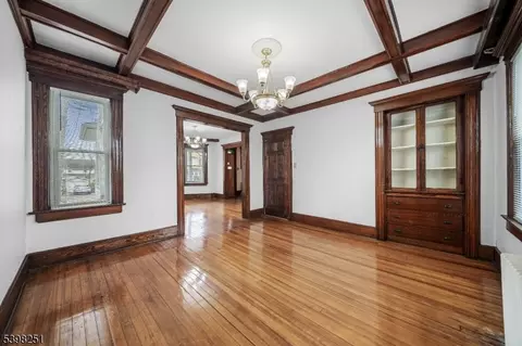 30 E 2nd St, Clifton, NJ 07011 photo 4