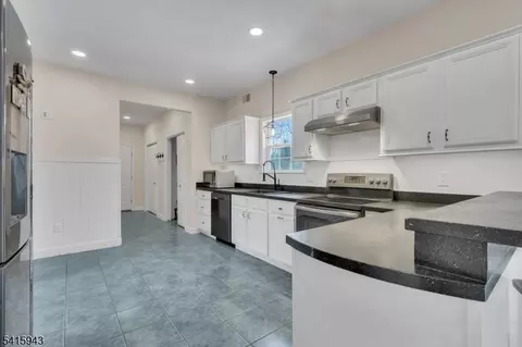 81 Ridge Rd, Hackettstown, NJ 07840 photo 5
