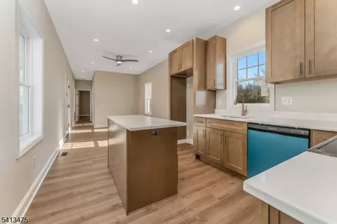 48 Northwood Dr, High Bridge, NJ 08829