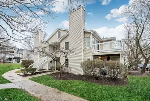 49 Sage Ct, Bedminster, NJ 07921