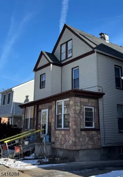 280 Lincoln St, East Orange, NJ 07017