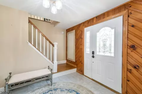 Entry Way - 2 Rolling View Dr, Hackettstown, NJ 07840 photo 1 of 2