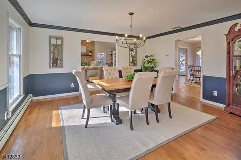 6 Rock Spring Rd, Chester Twp, NJ 07930