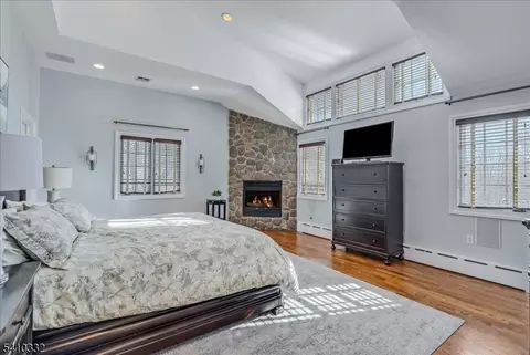30 High Point Dr, Springfield, NJ 07081 photo 13