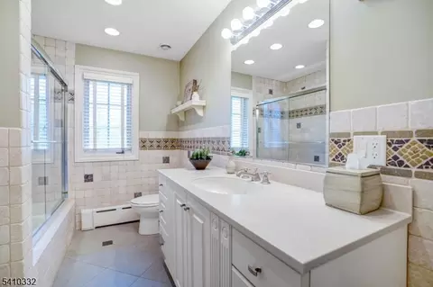 30 High Point Dr, Springfield, NJ 07081 photo 11