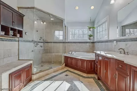 30 High Point Dr, Springfield, NJ 07081 photo 16