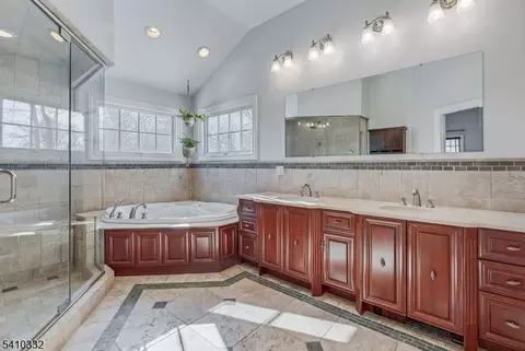30 High Point Dr, Springfield, NJ 07081 photo 15
