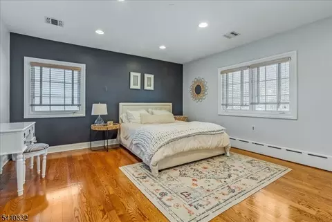 30 High Point Dr, Springfield, NJ 07081 photo 9