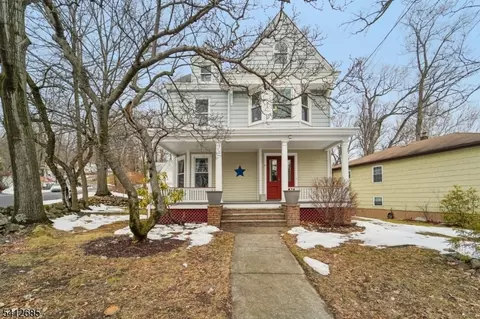 57 Pompton Rd, Haledon, NJ 07508
