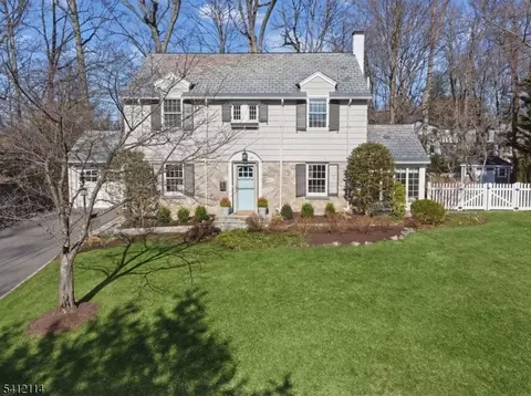 30 Colonial Way, Short Hills, NJ 07078