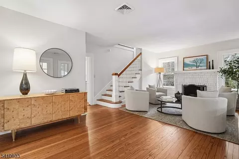 88 Beekman Rd, Summit, NJ 07901 photo 3