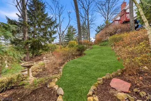 35 Darlington Dr, Wayne, NJ 07470 photo 41