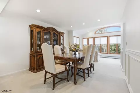 35 Darlington Dr, Wayne, NJ 07470 photo 9