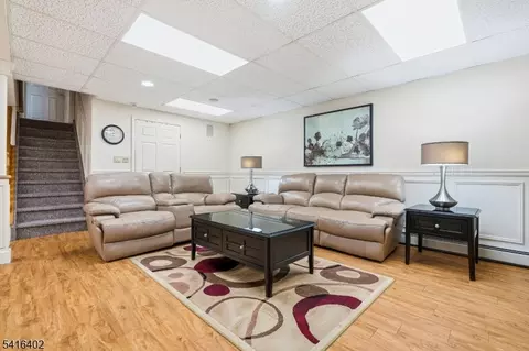 35 Darlington Dr, Wayne, NJ 07470 photo 29