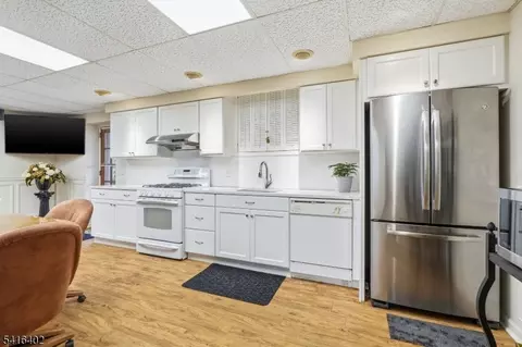 35 Darlington Dr, Wayne, NJ 07470 photo 34