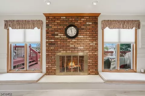 35 Darlington Dr, Wayne, NJ 07470 photo 16