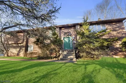 325 High St, Closter, NJ 07624