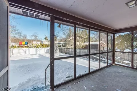 63 Chestnut Dr, Wayne, NJ 07470 photo 34