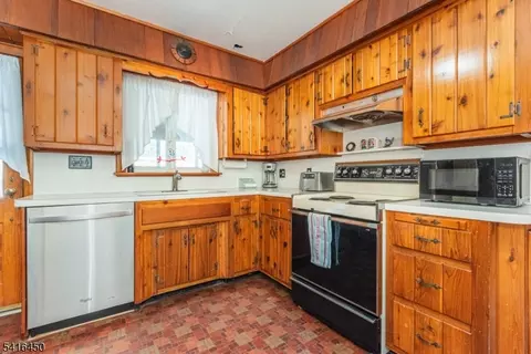 63 Chestnut Dr, Wayne, NJ 07470 photo 14