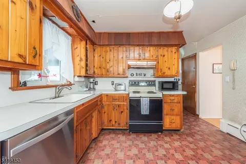 63 Chestnut Dr, Wayne, NJ 07470 photo 15