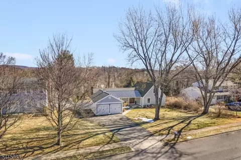4 Franklin Rd, Mendham, NJ 07945 photo 2