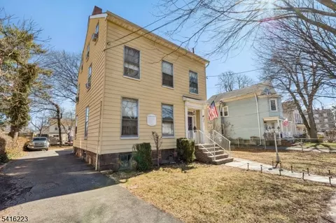 27 Oakland Ave, Bloomfield, NJ 07003