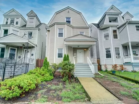 198 N 17th St #2, East Orange, NJ 07017