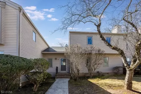 4 D Somerset Hills Ct, Bernardsville, NJ 07924
