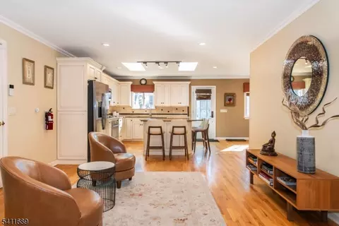 1 Milton Ave, Summit, NJ 07901 photo 10