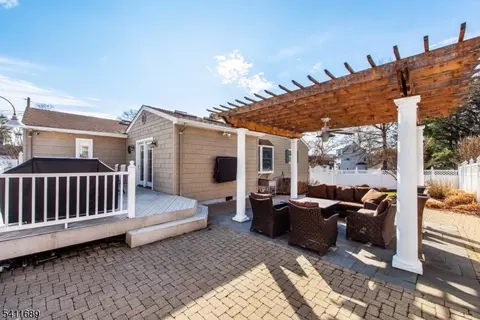 1 Milton Ave, Summit, NJ 07901 photo 24
