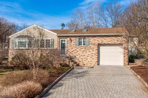 1 Milton Ave, Summit, NJ 07901