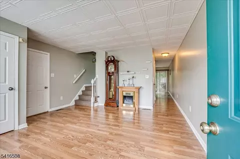 73-81 Mariners Ct, Plainfield, NJ 07063 photo 5