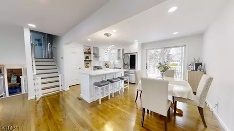 13 Moryan Rd, Edison, NJ 08817 photo 9